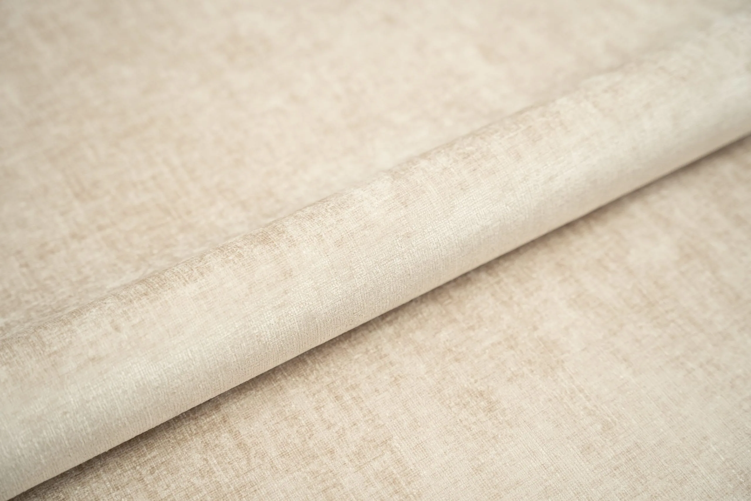 Lovos audinys Clara 215.03 (Top Textil, I grupė)