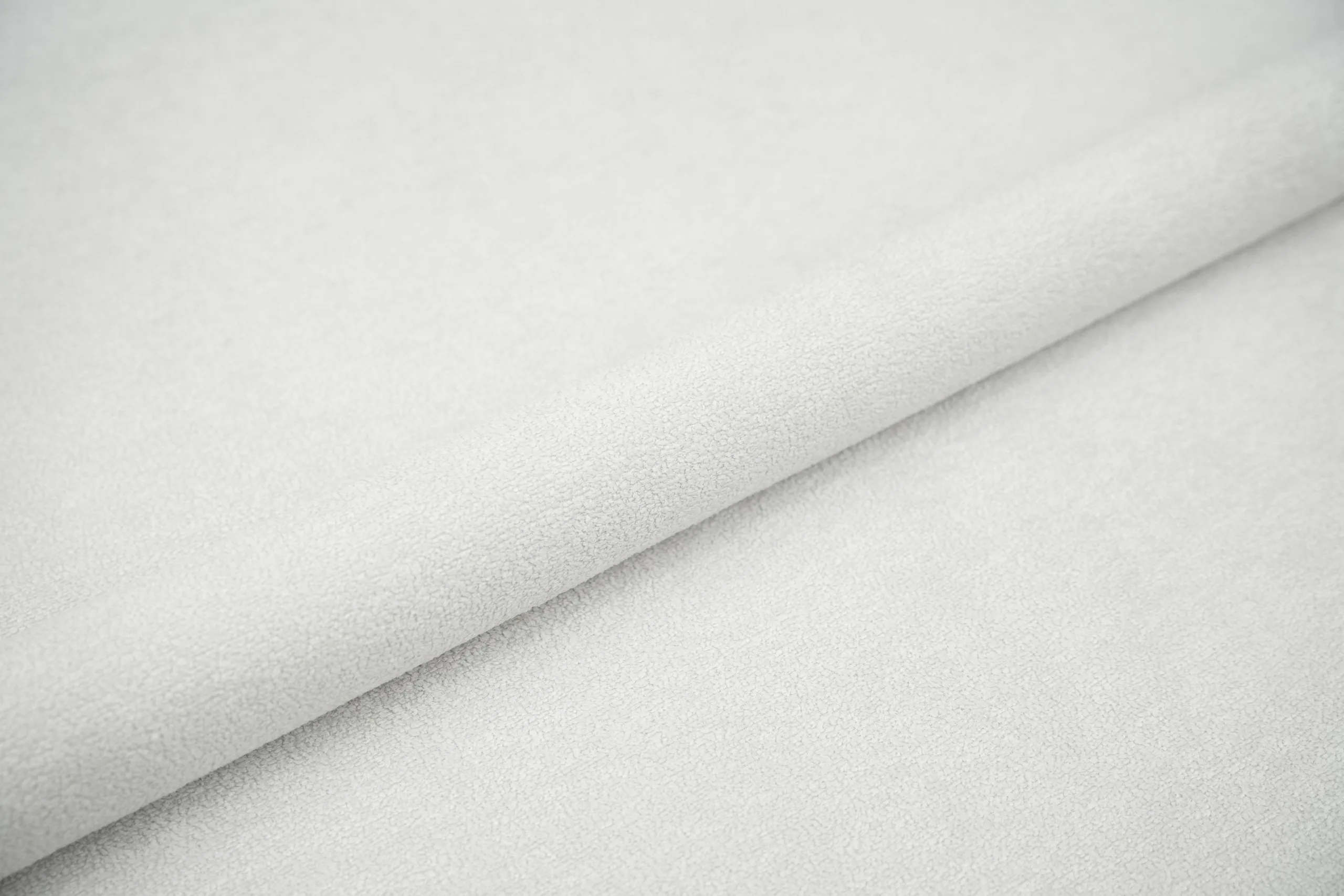 Lovos audinys Freya 210.01 (Top Textil, I grupė)