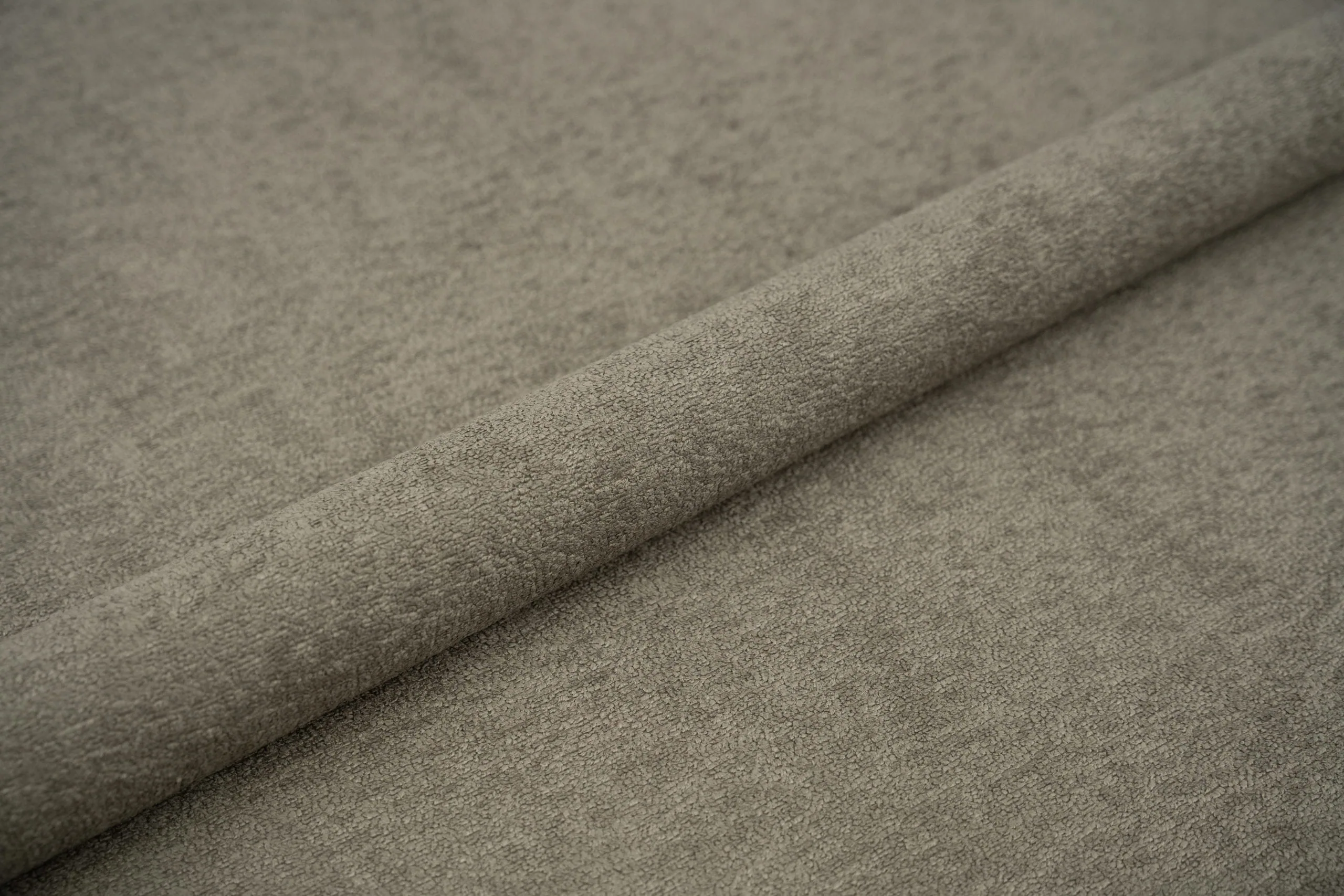 Lovos audinys Freya 210.05 (Top Textil, I grupė)