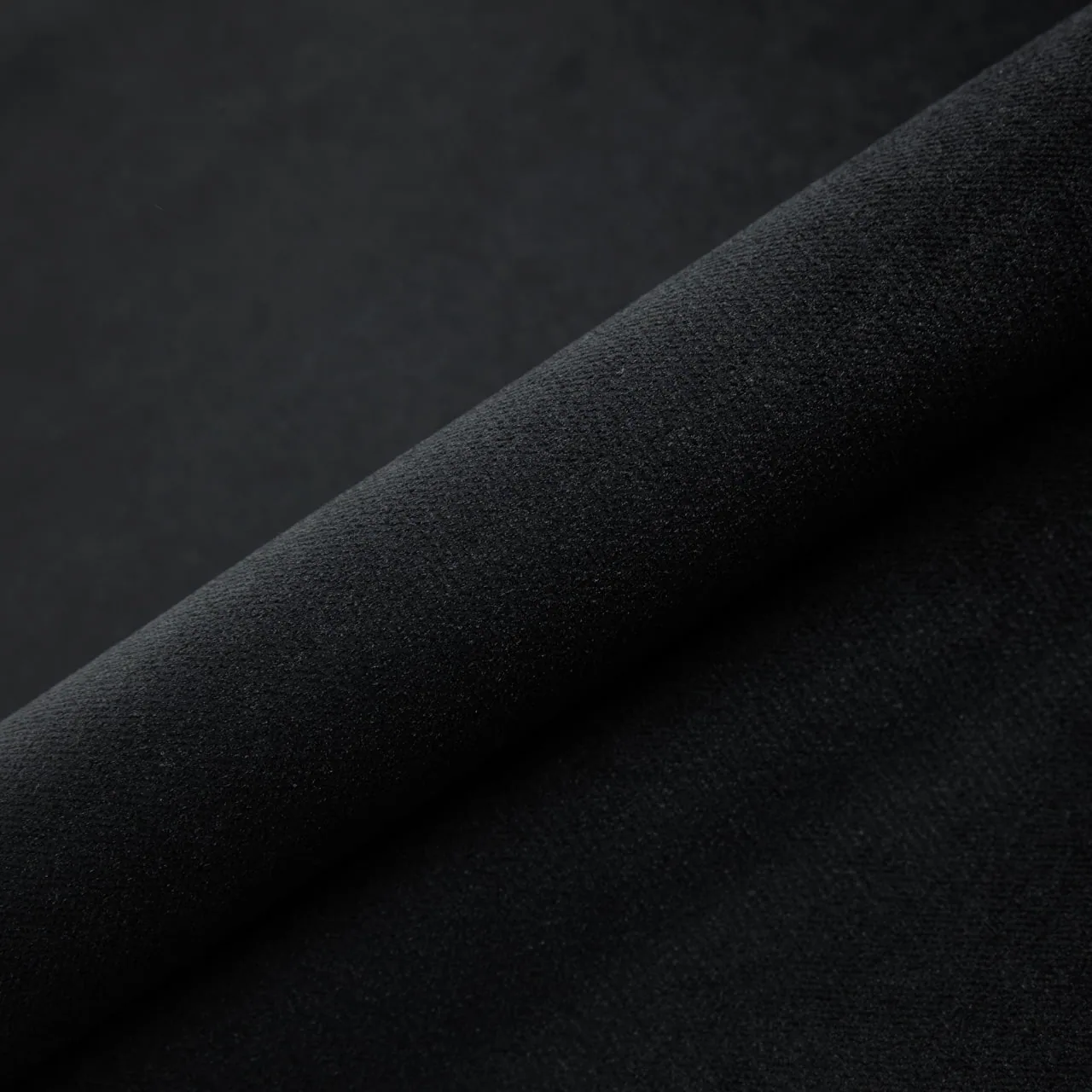 Lovos audinys Jaguar 2183 (Top Textil, II grupė)