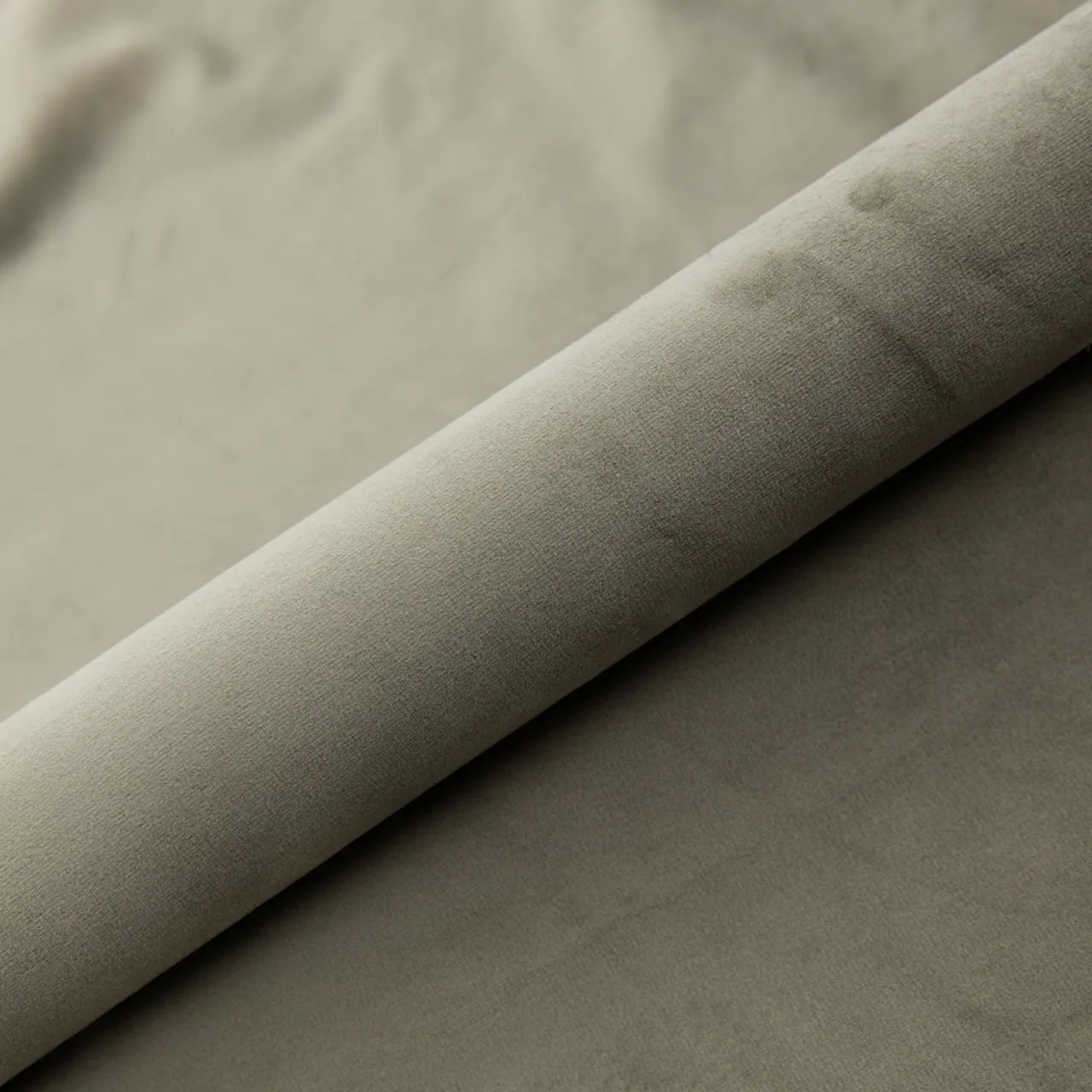 Lovos audinys Magic Velvet 2207 (Top Textil, II grupė)