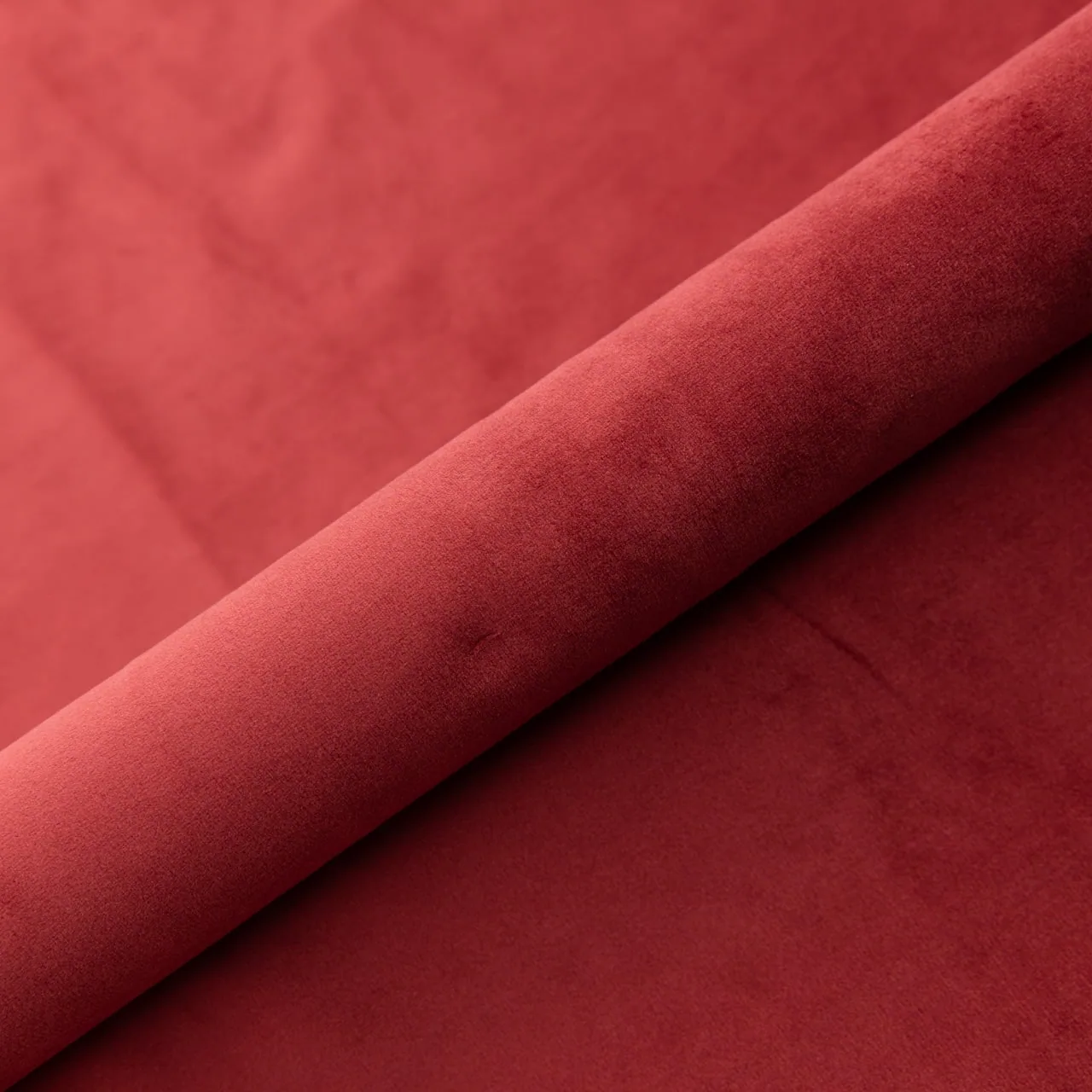 Lovos audinys Magic Velvet 2231 (Top Textil, II grupė)