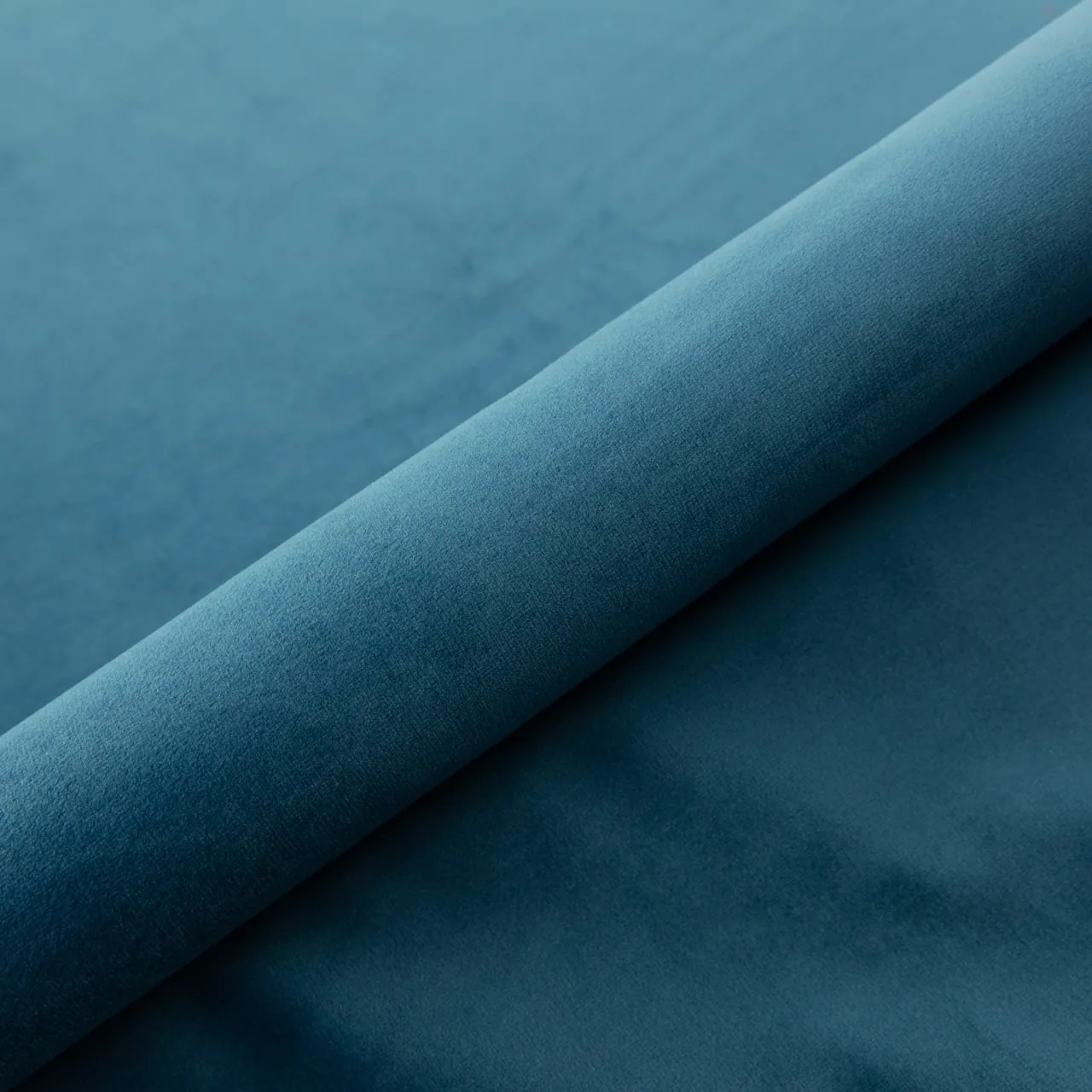 Lovos audinys Magic Velvet 2233 (Top Textil, II grupė)