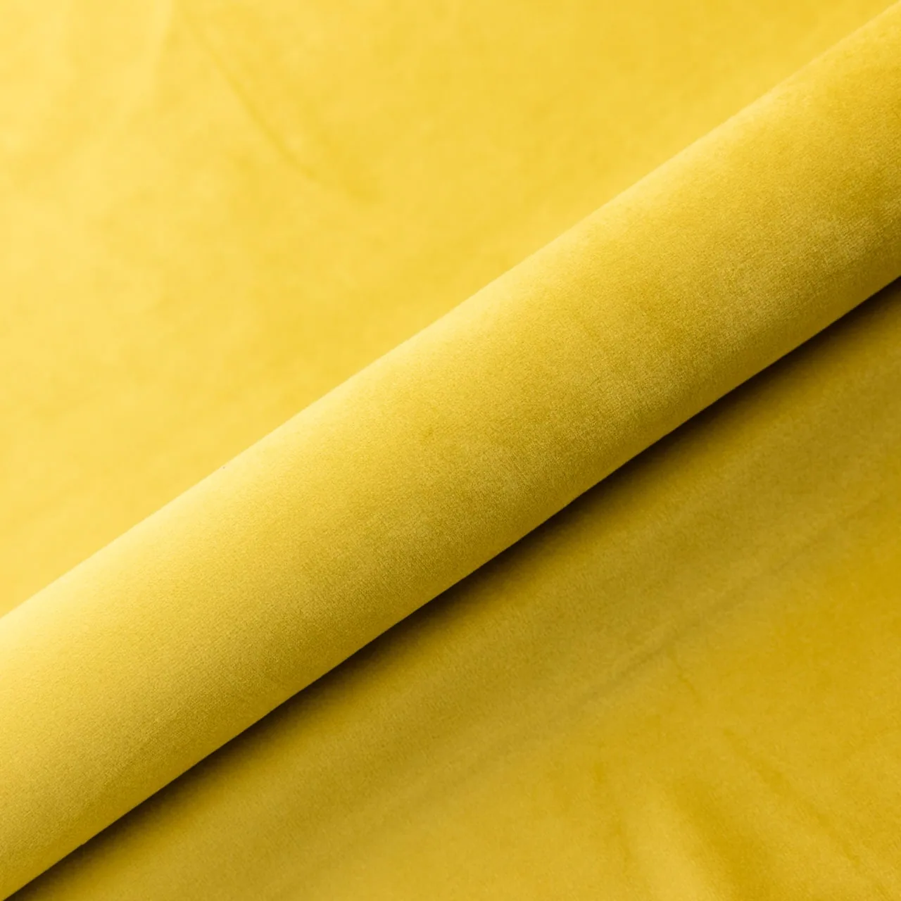 Lovos audinys Magic Velvet 2234 (Top Textil, II grupė)